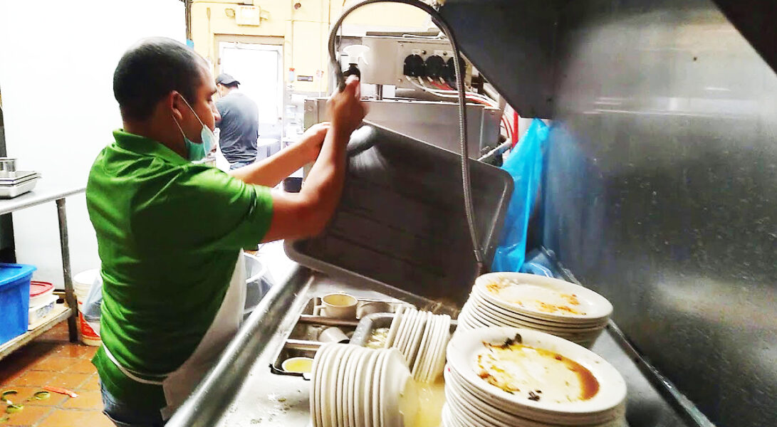 ayudante de cocina para colegio